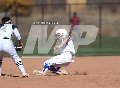 Thumbnail 1 in Broomfield vs. Legacy (CHSAA 5A 1st Round Playoff) photogallery.