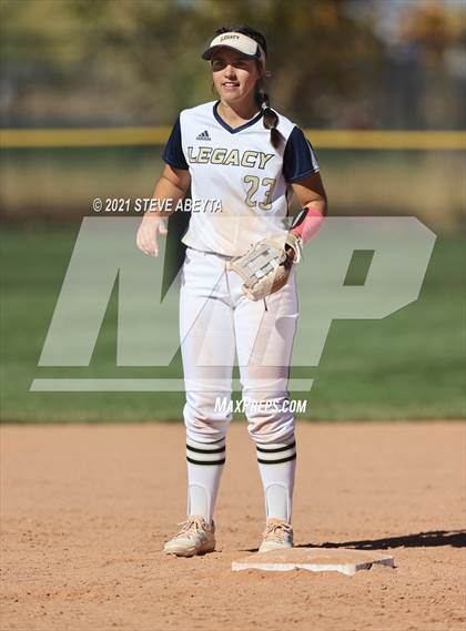 Thumbnail 2 in Broomfield vs. Legacy (CHSAA 5A 1st Round Playoff) photogallery.