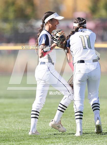 Thumbnail 1 in Broomfield vs. Legacy (CHSAA 5A 1st Round Playoff) photogallery.