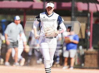 Thumbnail 3 in Broomfield vs. Legacy (CHSAA 5A 1st Round Playoff) photogallery.