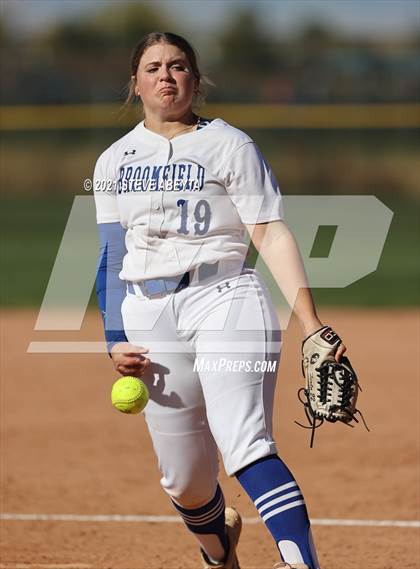 Thumbnail 2 in Broomfield vs. Legacy (CHSAA 5A 1st Round Playoff) photogallery.