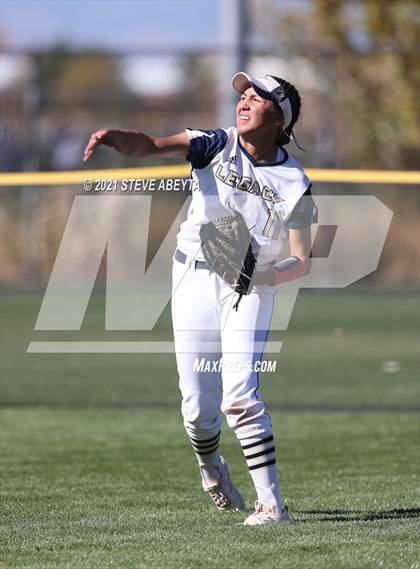 Thumbnail 3 in Broomfield vs. Legacy (CHSAA 5A 1st Round Playoff) photogallery.