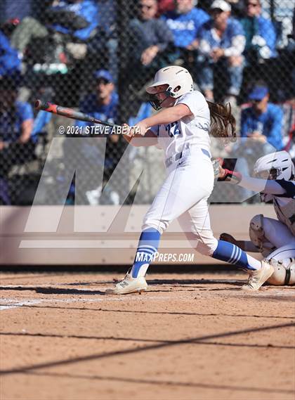 Thumbnail 2 in Broomfield vs. Legacy (CHSAA 5A 1st Round Playoff) photogallery.
