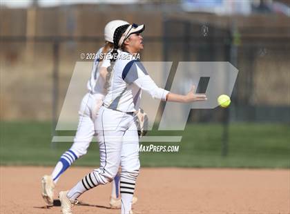Thumbnail 3 in Broomfield vs. Legacy (CHSAA 5A 1st Round Playoff) photogallery.