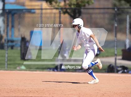 Thumbnail 1 in Broomfield vs. Legacy (CHSAA 5A 1st Round Playoff) photogallery.