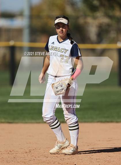 Thumbnail 1 in Broomfield vs. Legacy (CHSAA 5A 1st Round Playoff) photogallery.
