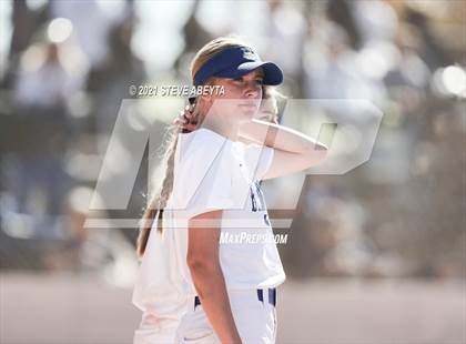 Thumbnail 3 in Broomfield vs. Legacy (CHSAA 5A 1st Round Playoff) photogallery.