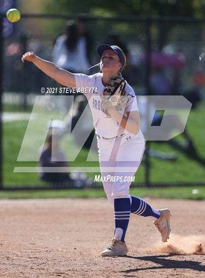 Thumbnail 1 in Broomfield vs. Legacy (CHSAA 5A 1st Round Playoff) photogallery.