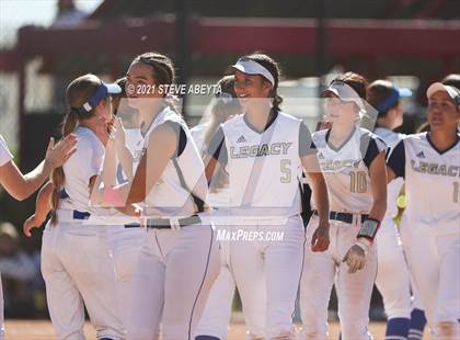 Thumbnail 1 in Broomfield vs. Legacy (CHSAA 5A 1st Round Playoff) photogallery.