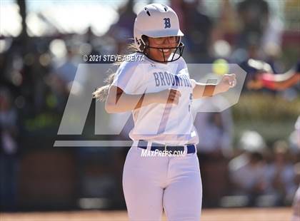 Thumbnail 1 in Broomfield vs. Legacy (CHSAA 5A 1st Round Playoff) photogallery.