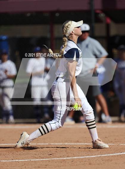 Thumbnail 2 in Broomfield vs. Legacy (CHSAA 5A 1st Round Playoff) photogallery.