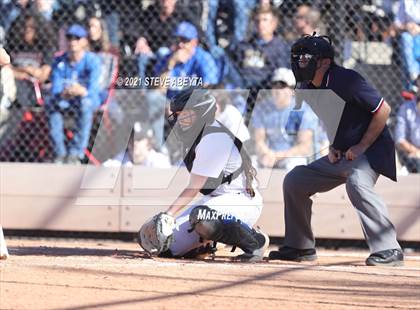 Thumbnail 2 in Broomfield vs. Legacy (CHSAA 5A 1st Round Playoff) photogallery.