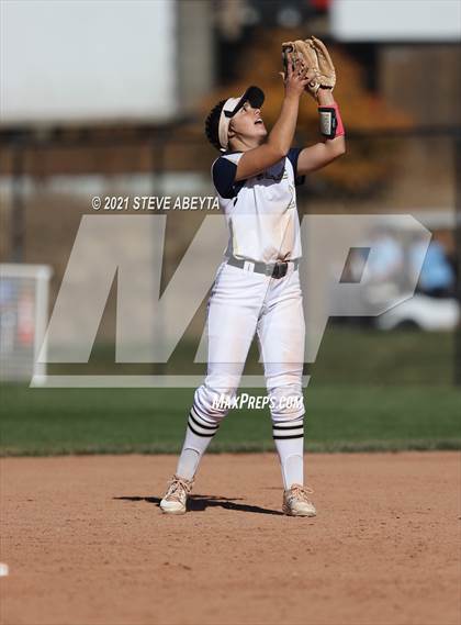 Thumbnail 3 in Broomfield vs. Legacy (CHSAA 5A 1st Round Playoff) photogallery.