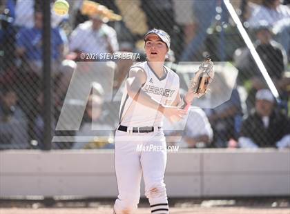 Thumbnail 2 in Broomfield vs. Legacy (CHSAA 5A 1st Round Playoff) photogallery.