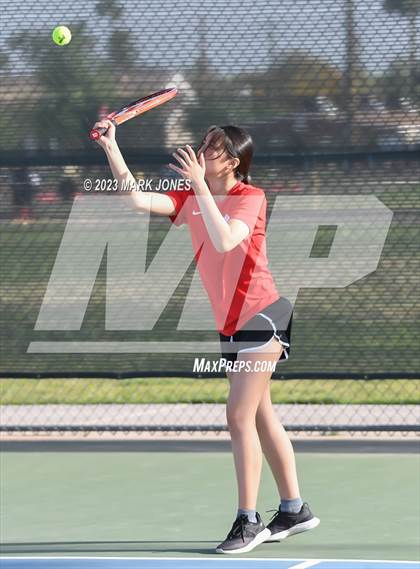 Thumbnail 2 in Northwest Christian vs. Valley Lutheran photogallery.