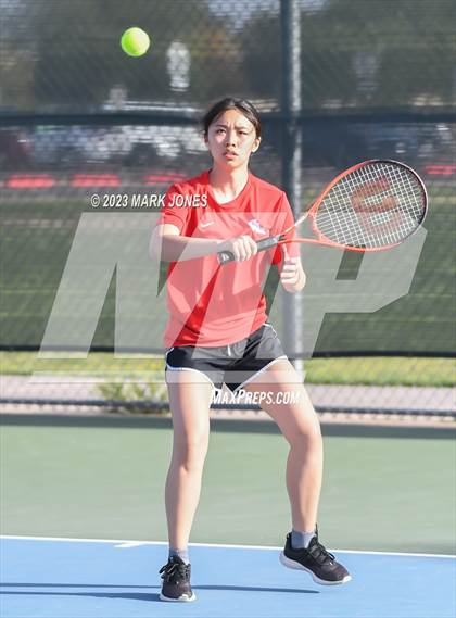 Thumbnail 2 in Northwest Christian vs. Valley Lutheran photogallery.