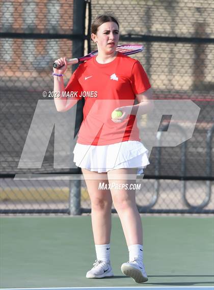 Thumbnail 1 in Northwest Christian vs. Valley Lutheran photogallery.