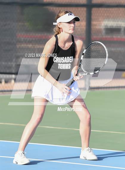 Thumbnail 3 in Northwest Christian vs. Valley Lutheran photogallery.