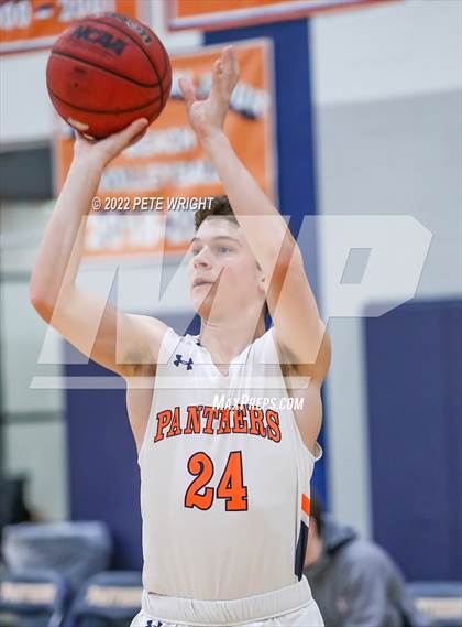 Thumbnail 2 in Riverview vs Bradenton Christian School photogallery.