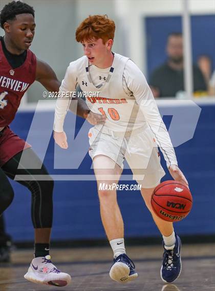 Thumbnail 3 in Riverview vs Bradenton Christian School photogallery.