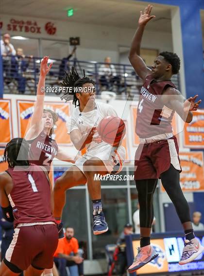 Thumbnail 1 in Riverview vs Bradenton Christian School photogallery.