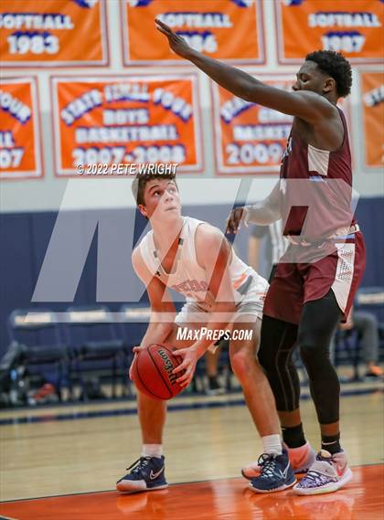 Thumbnail 3 in Riverview vs Bradenton Christian School photogallery.