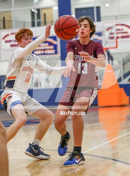 Thumbnail 3 in Riverview vs Bradenton Christian School photogallery.