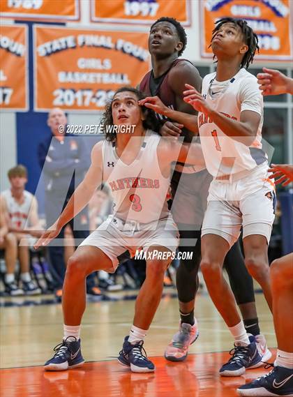 Thumbnail 1 in Riverview vs Bradenton Christian School photogallery.