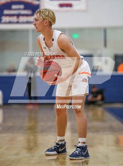 Thumbnail 2 in Riverview vs Bradenton Christian School photogallery.
