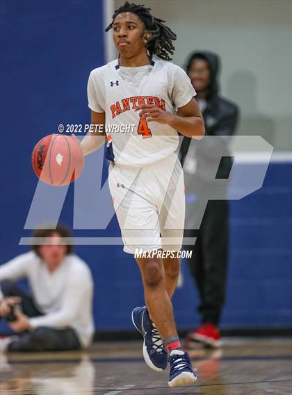 Thumbnail 3 in Riverview vs Bradenton Christian School photogallery.
