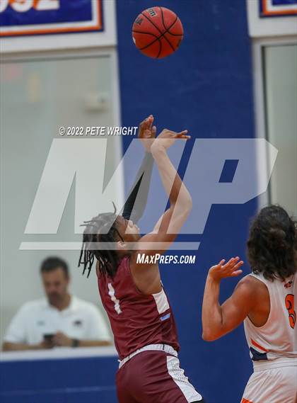 Thumbnail 1 in Riverview vs Bradenton Christian School photogallery.