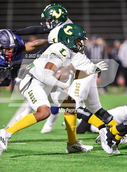 Thumbnail 2 in Longview vs. Lone Star (UIL 5A D1 Area Playoff) photogallery.