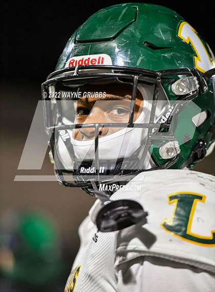 Thumbnail 3 in Longview vs. Lone Star (UIL 5A D1 Area Playoff) photogallery.