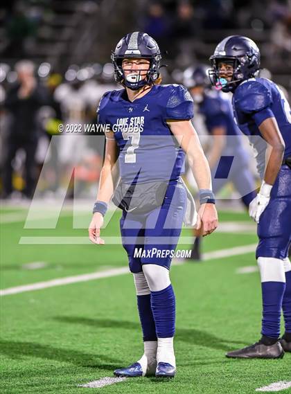 Thumbnail 2 in Longview vs. Lone Star (UIL 5A D1 Area Playoff) photogallery.