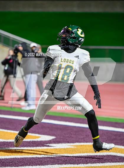 Thumbnail 1 in Longview vs. Lone Star (UIL 5A D1 Area Playoff) photogallery.
