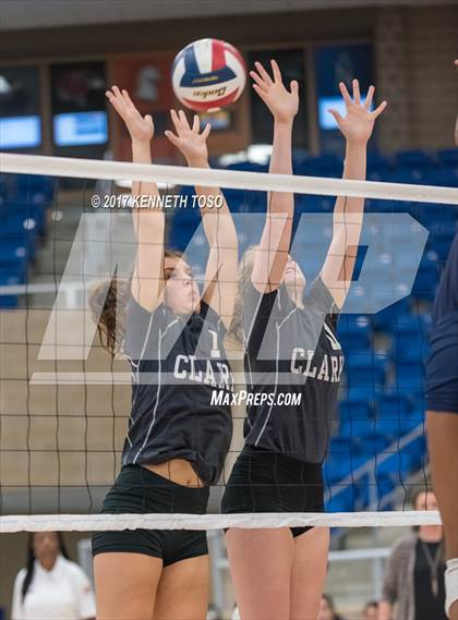 Thumbnail 3 in Clark @ Brandeis photogallery.