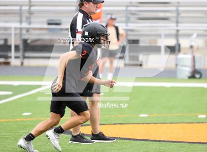 Thumbnail 2 in Grand Saline vs Eustace photogallery.