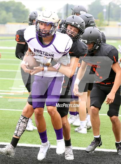 Thumbnail 3 in Grand Saline vs Eustace photogallery.