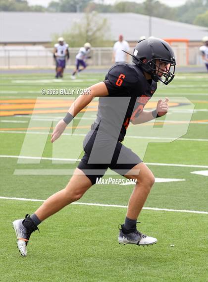 Thumbnail 2 in Grand Saline vs Eustace photogallery.