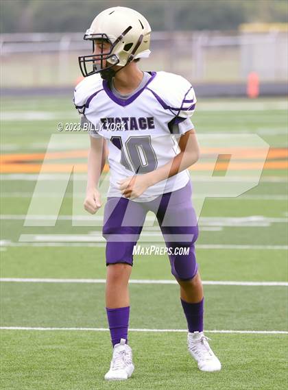 Thumbnail 2 in Grand Saline vs Eustace photogallery.