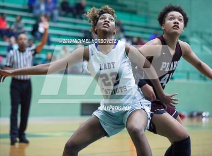 Thumbnail 1 in Lakeview Centennial vs. Plano (UIL 6A Bi-District Playoff) photogallery.