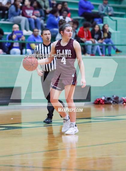 Thumbnail 2 in Lakeview Centennial vs. Plano (UIL 6A Bi-District Playoff) photogallery.