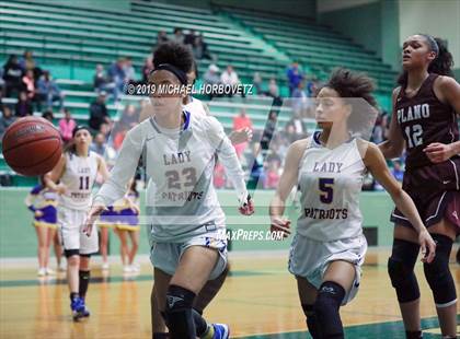 Thumbnail 1 in Lakeview Centennial vs. Plano (UIL 6A Bi-District Playoff) photogallery.