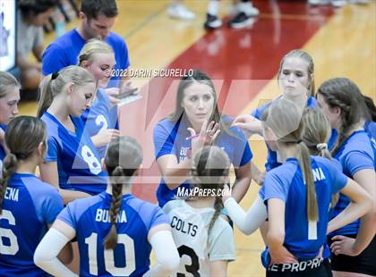 Thumbnail 3 in Buena @ McClintock photogallery.