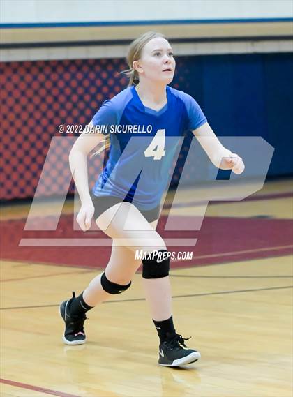 Thumbnail 3 in Buena @ McClintock photogallery.