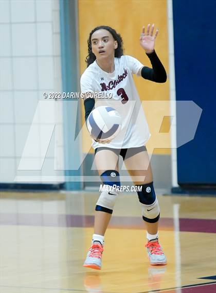 Thumbnail 3 in Buena @ McClintock photogallery.