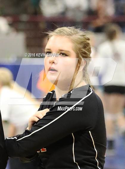 Thumbnail 2 in Springfield vs. Kiowa (CHSAA 1A Quarterfinal) photogallery.