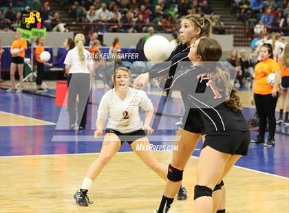 Thumbnail 3 in Springfield vs. Kiowa (CHSAA 1A Quarterfinal) photogallery.
