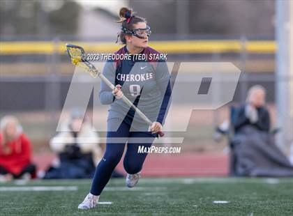 Thumbnail 1 in Cherokee Trail @ Arapahoe photogallery.