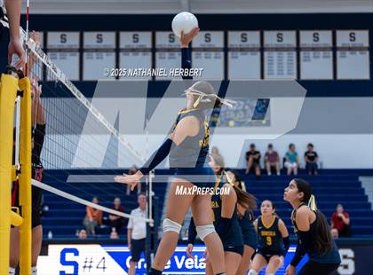 Thumbnail 3 in Troy @ Sonora photogallery.